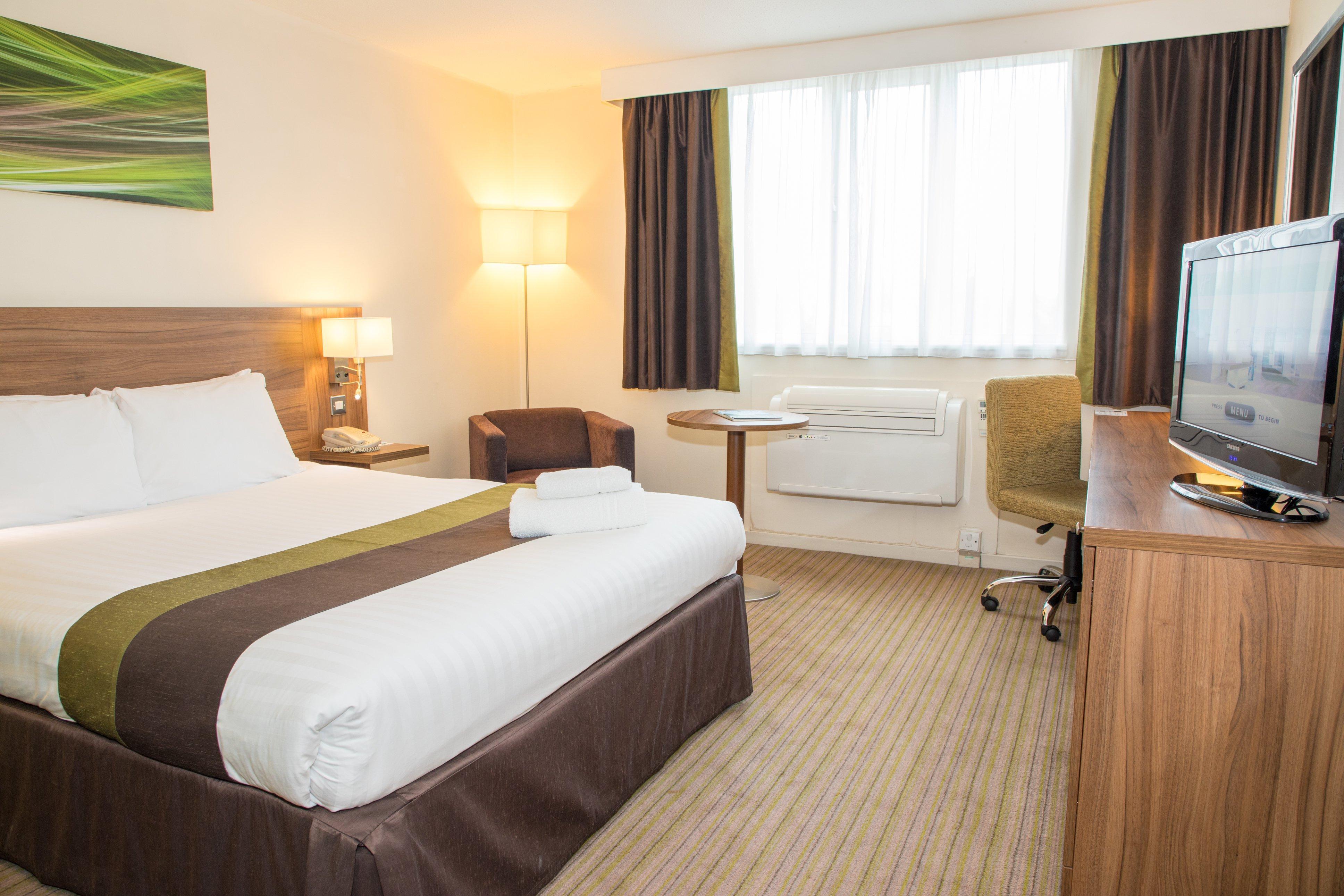 Holiday Inn Slough Windsor, An Ihg Hotel Экстерьер фото